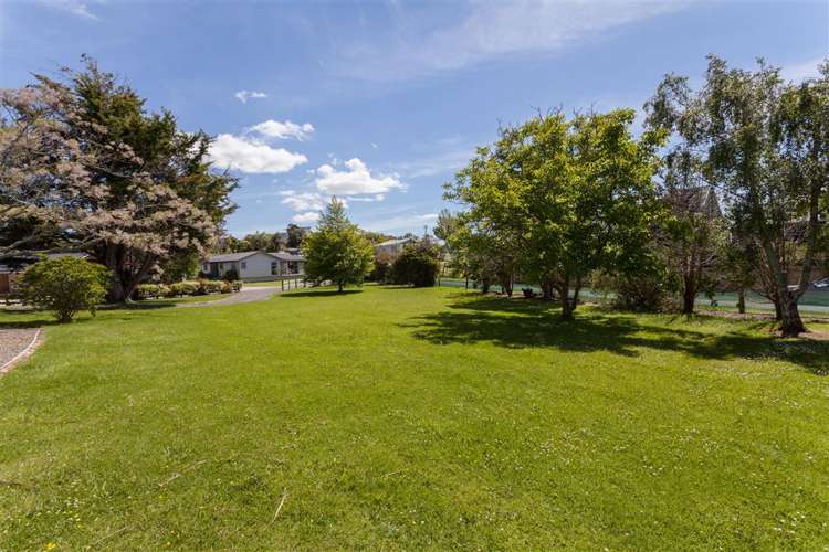 227 Tony Avenue Thames_29