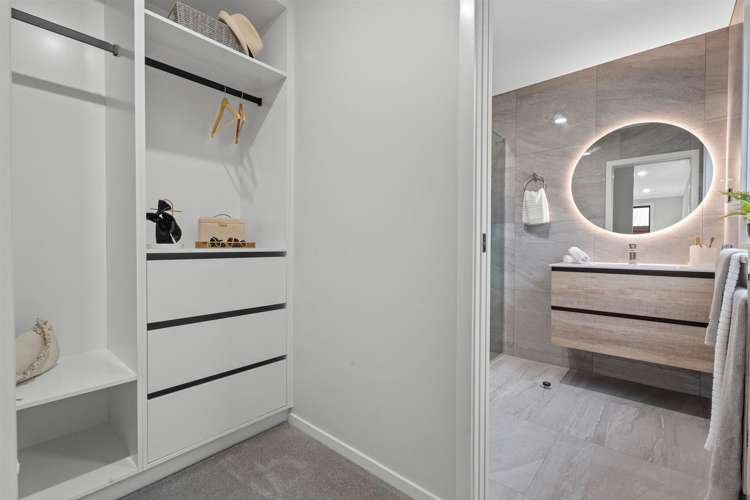 53 Earp Crescent Chartwell_11