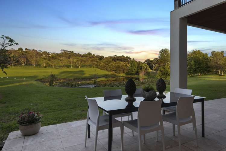 60 James Paige Lane Riverhead_29