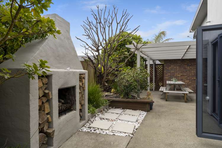 32 Quadrant Heights Paraparaumu_12