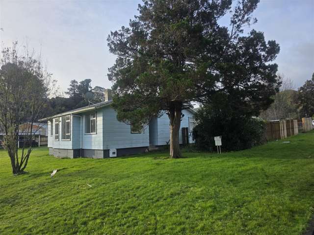 URGENT SALE!  This house must go!