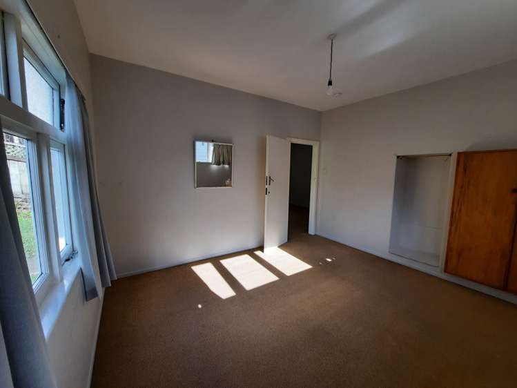 20 Kingsland Avenue 1703_3