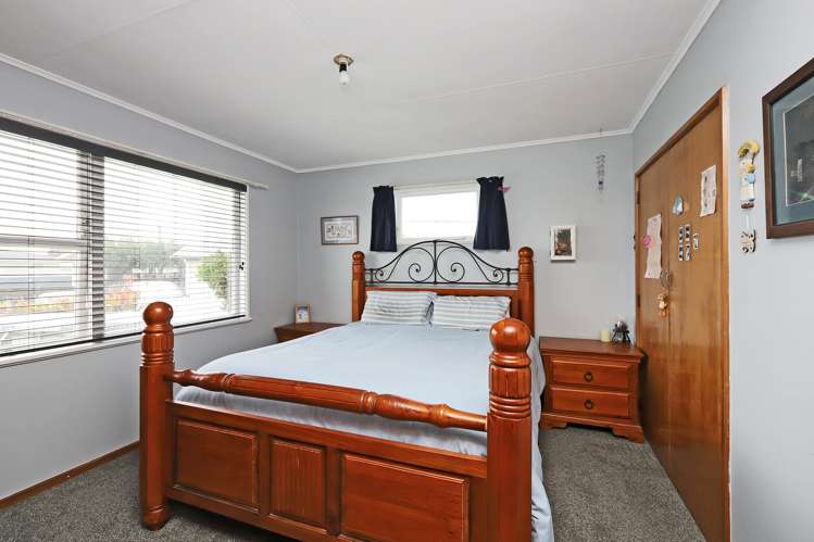 108 Clarence Cox Crescent Pirimai_10