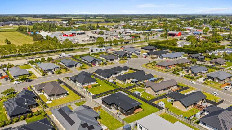 5 Cedric Place Darfield_17