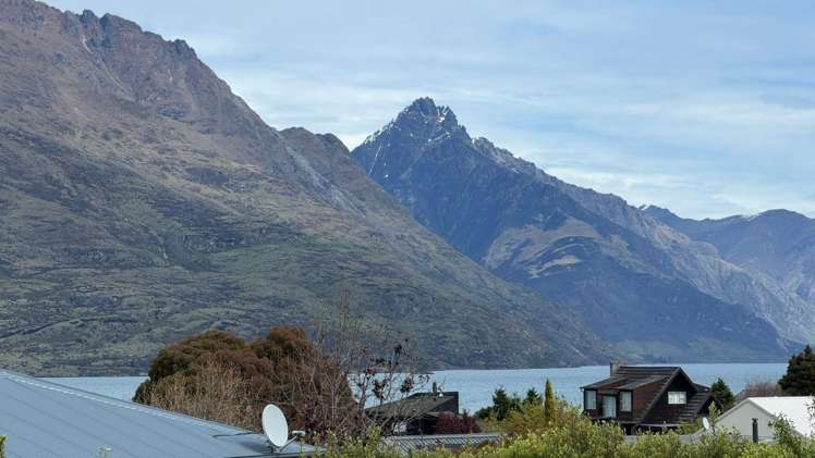  672 Peninsula Road Kelvin Heights_15