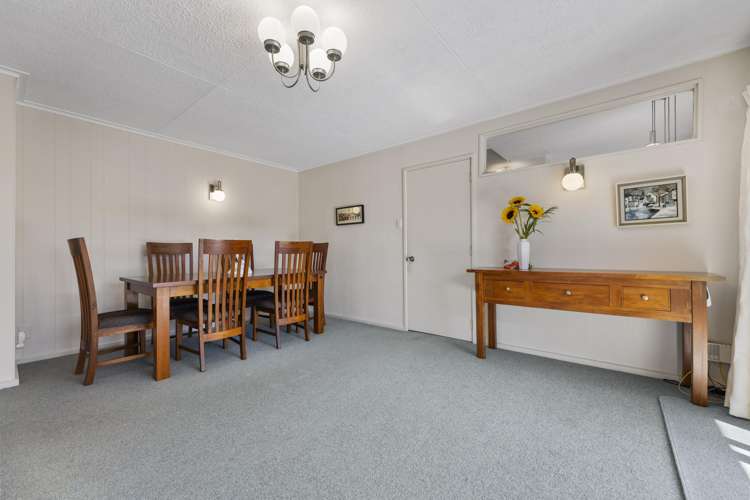 113 Easther Crescent Kew_25