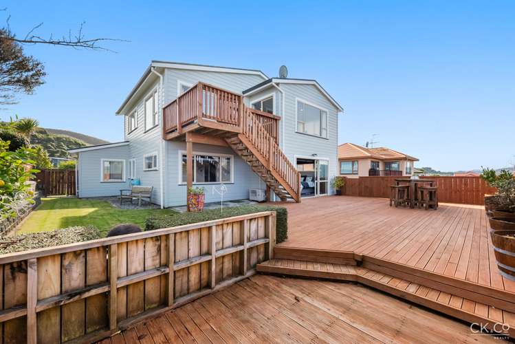 105 Redvers Drive Belmont_21