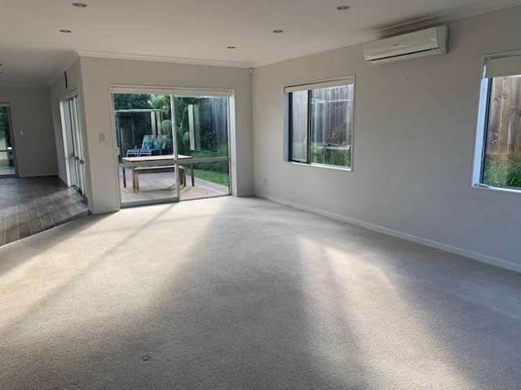 52 Butler Stoney Crescent Silverdale_3