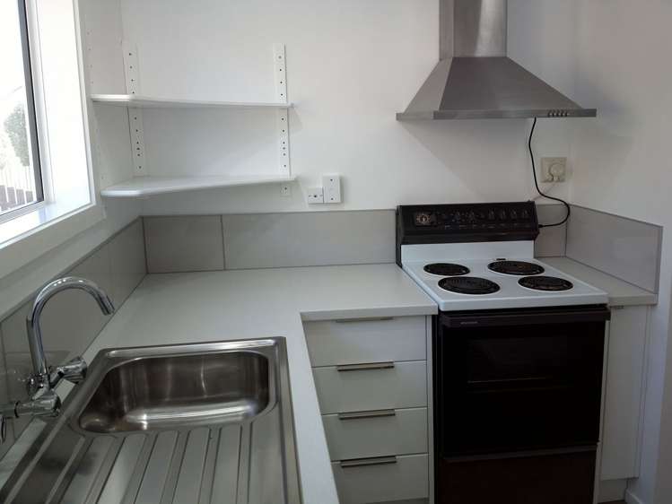 2/43 Edgecombe Street Newlands_3