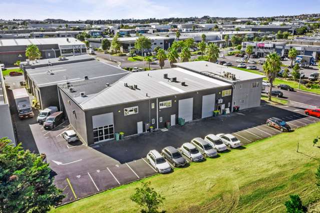 1/38 William Pickering Drive Albany_3