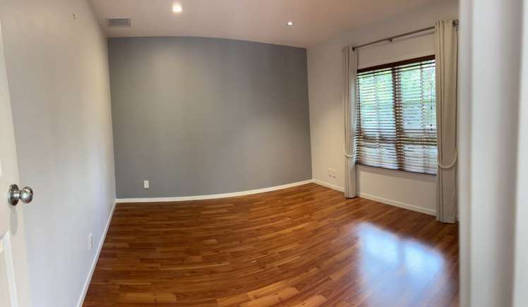 7 Orinda Close Botany Downs_7