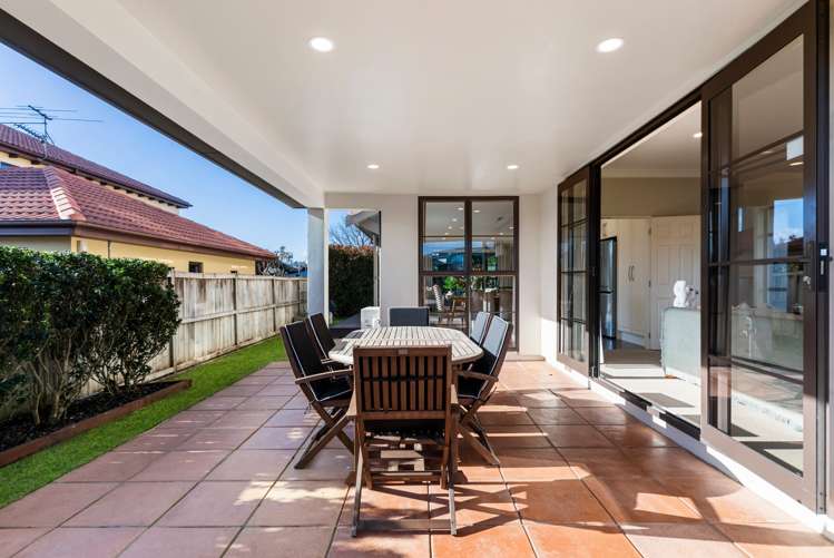 38 Huntington Park Drive Greenhithe_16