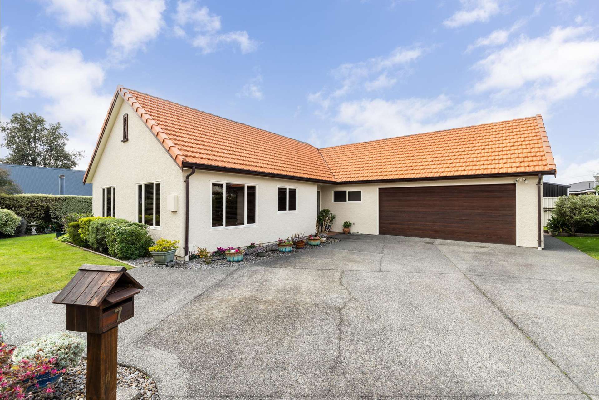 7/225 Te Mata Road Havelock North_0