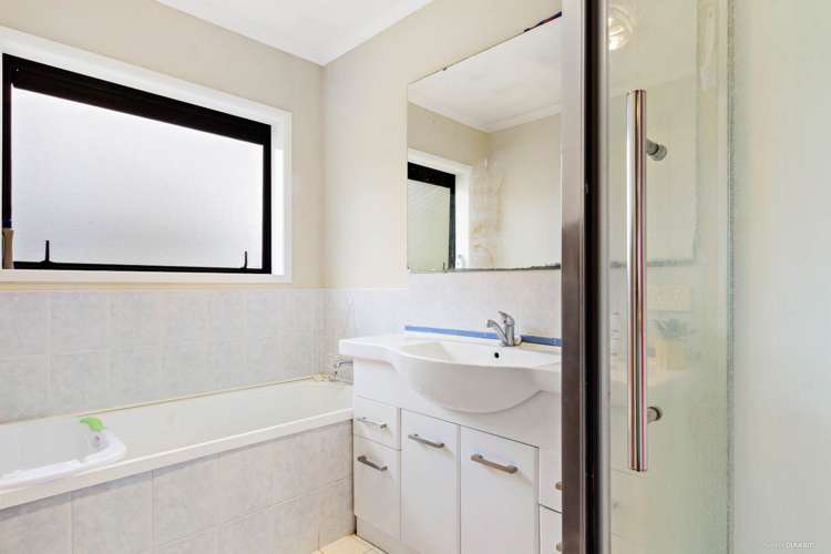 55 Hewlett Road Massey_7