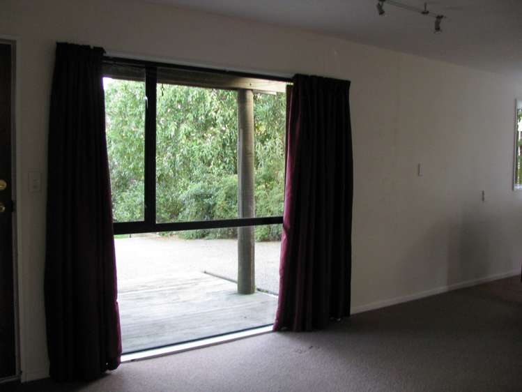 7 James Drive Diamond Harbour_5