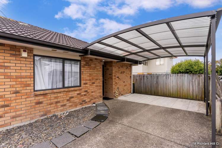 7 & 7A Richard Hill Close Fairview Heights_12