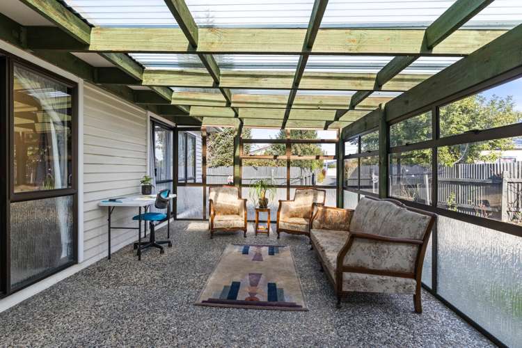 14 Corbett Place Onekawa_11