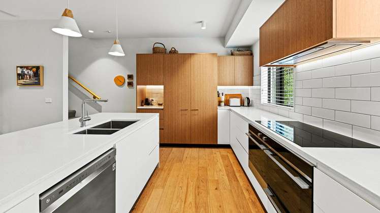 10/243 Cambridge Terrace Christchurch Central_5