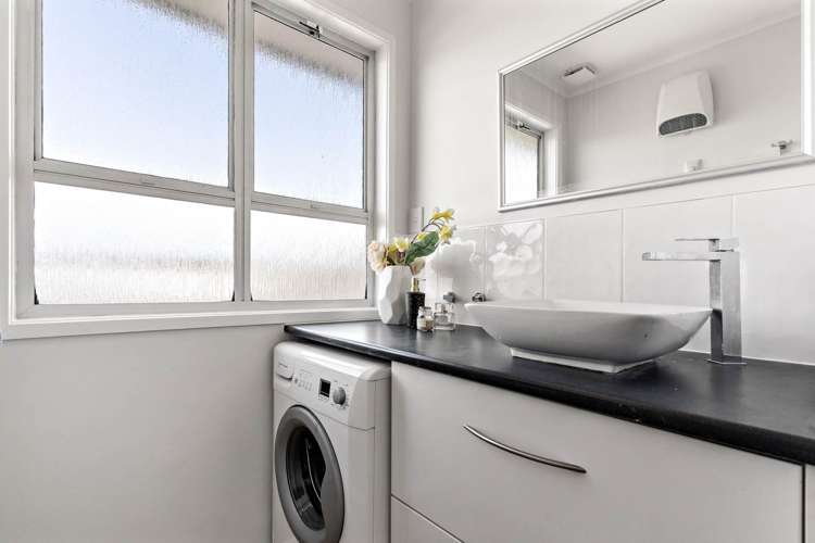 2/80 Donovan Street Blockhouse Bay_21