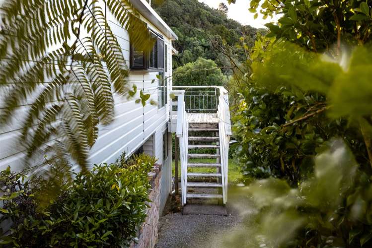 1/659 Queen Charlotte Drive Havelock_9