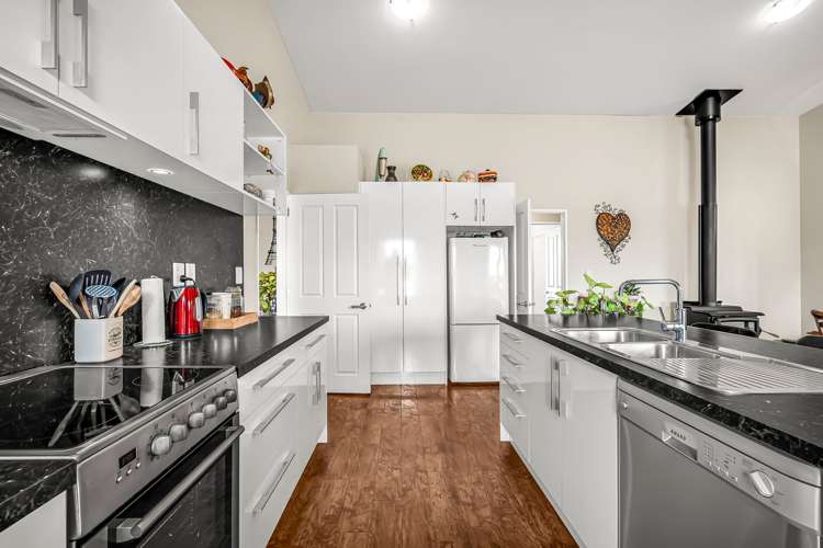 376 No 10 Road Swannanoa_6