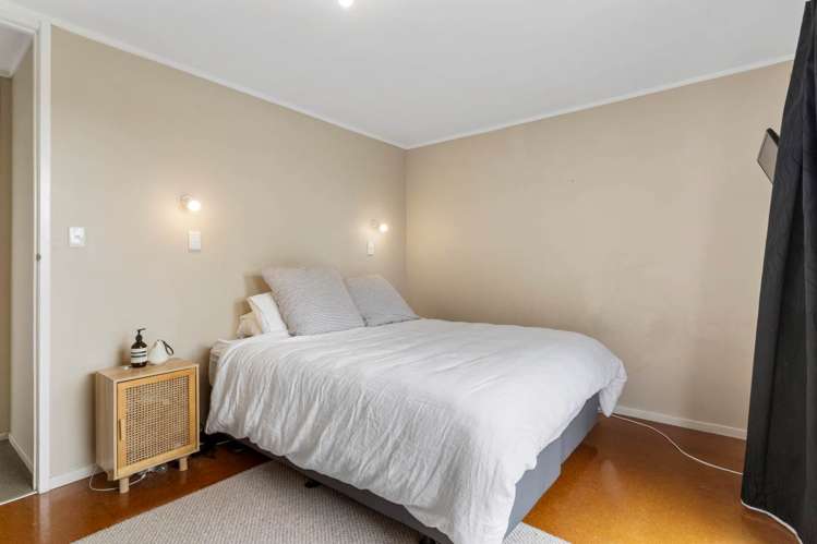 83 Sim Road Paerata_10