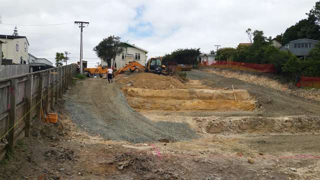 44 & 52 Birkdale Rd North Shore_2