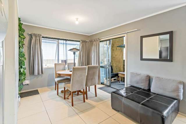 25 Dissmeyer Drive Clover Park_3