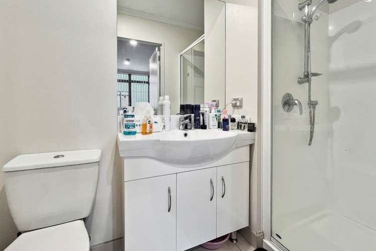 C509/176 Broadway Newmarket_11