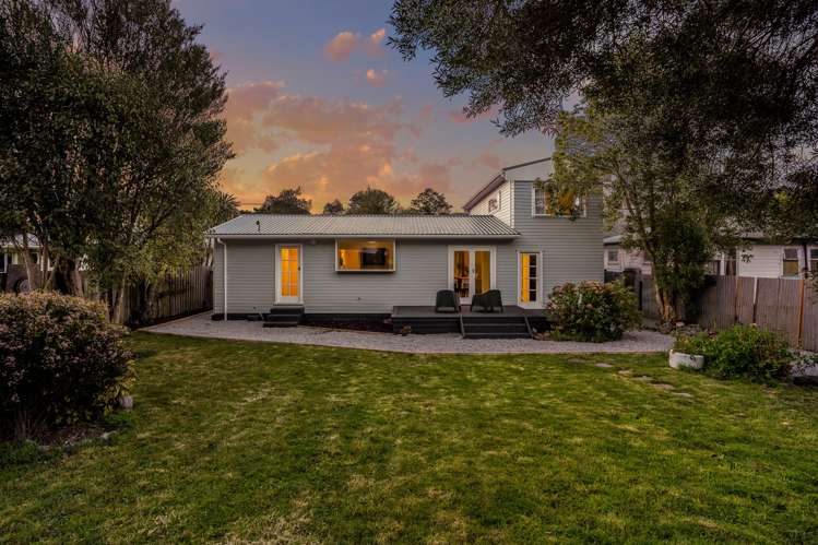 662 Main Road North Te Marua_24