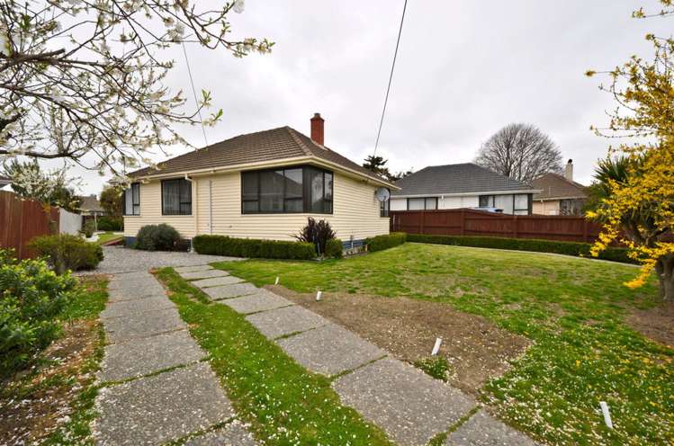 17 De Havilland Street Hornby_0