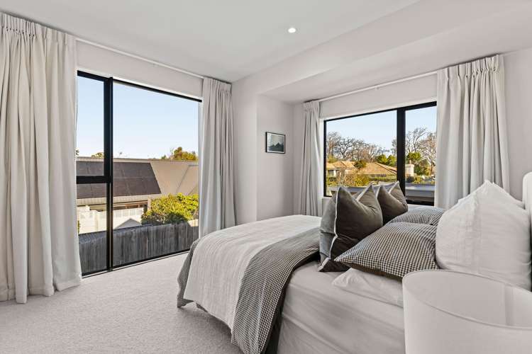 51B Rossall Street Merivale_19