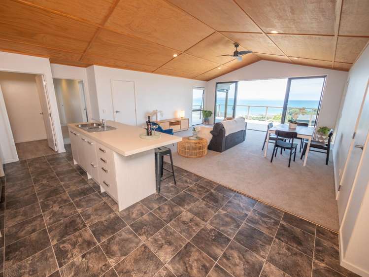 20 Eagles Way Coopers Beach_1