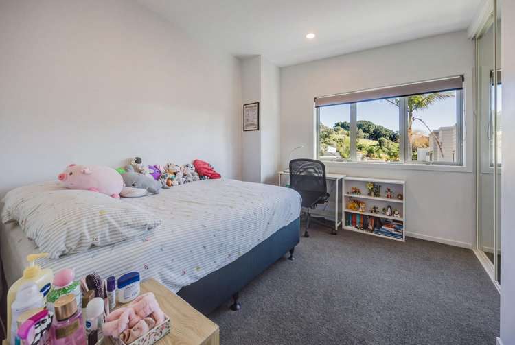 2/21 Hunters Park Drive Three Kings_6
