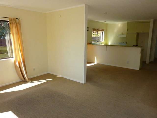 19a Hilton Grove Kelvin Grove_1