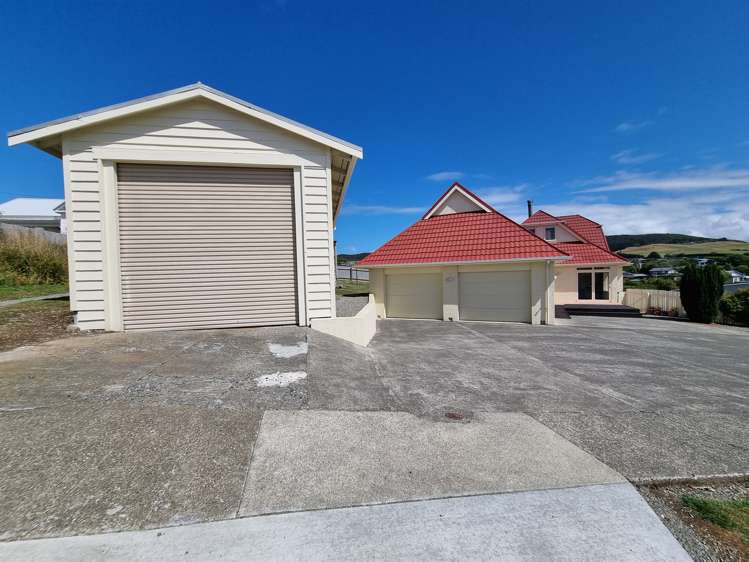 29 Bates Street Riverton_23