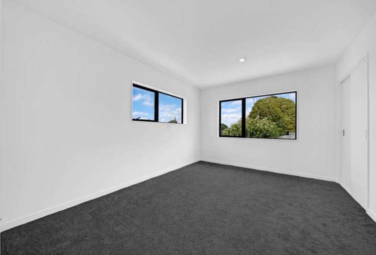 4C & 4D Glenmore Road Sunnyhills_6