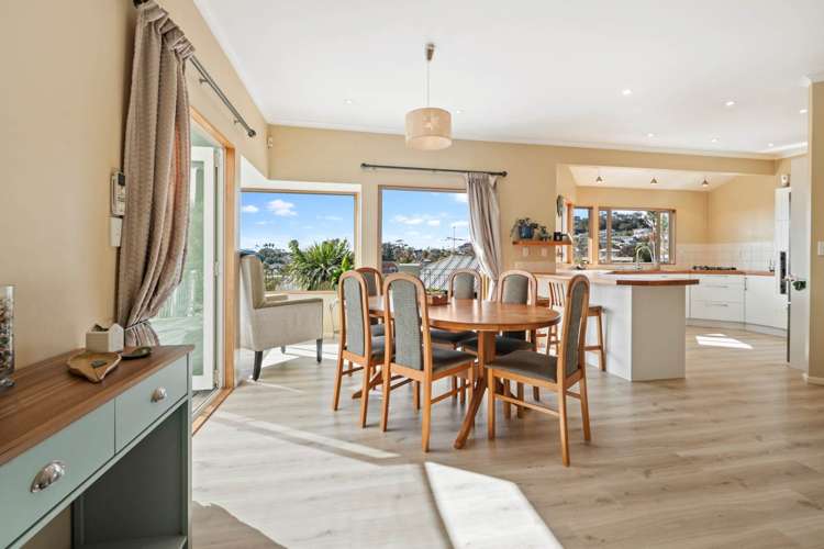 71 William Bayes Place Red Beach_12