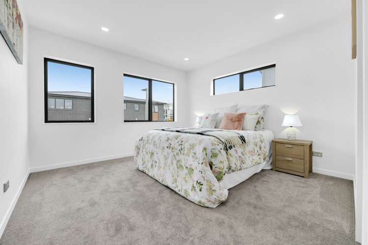 4 Sagitta Drive Flat Bush_23