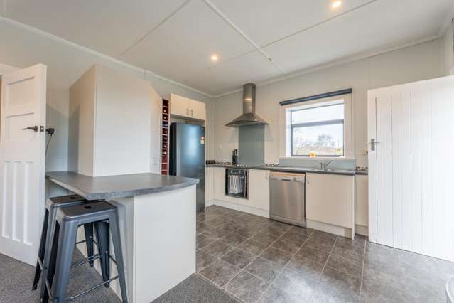 12 Baker Street West End_3