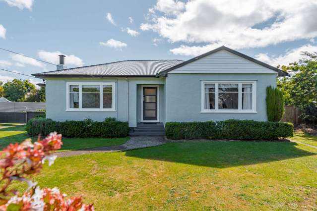 PAHIATUA - 3 BEDROOMS