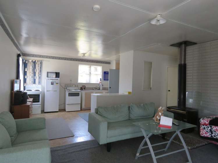 8 River Road Taumarunui_1