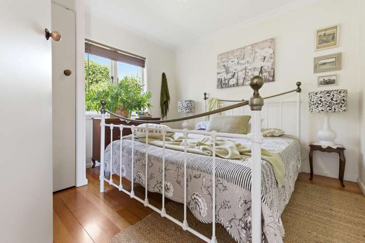 11 Lincoln Terrace Greerton_8