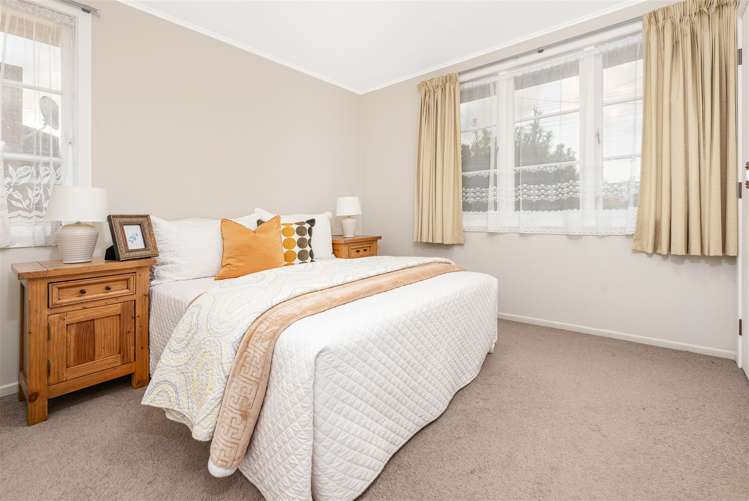 16 Toru Street Te Atatu Peninsula_23