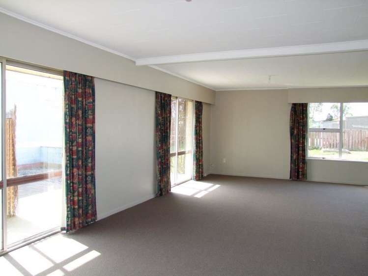 30 Shakespeare Street Milton_5