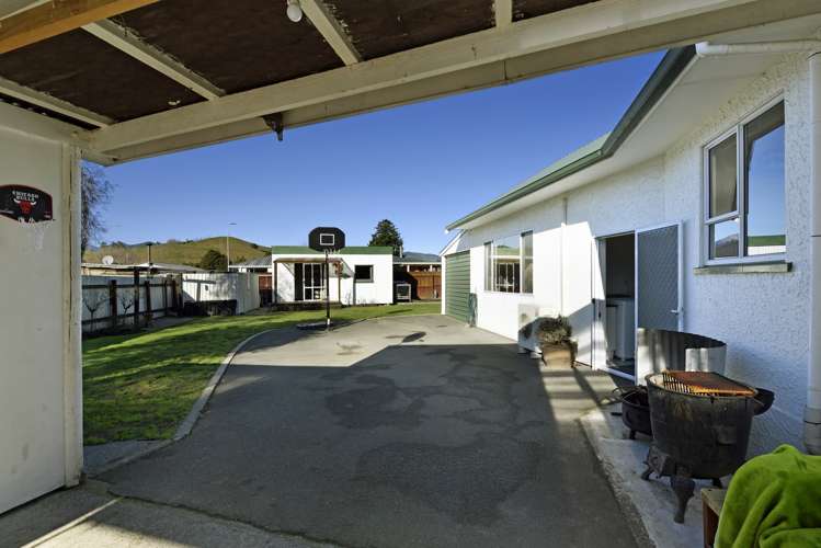 16 Harcourt Place Wakefield_16