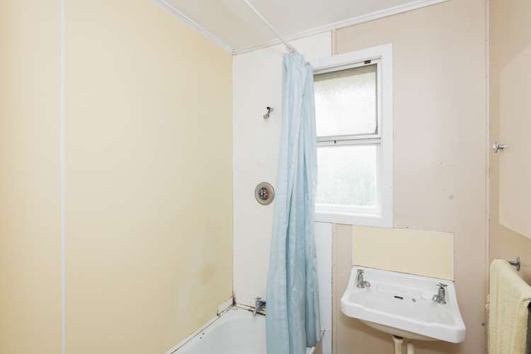 6 Einstein Street Outer Kaiti_14