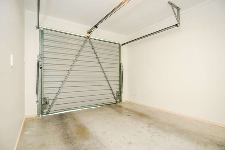 14/43 Fruitvale Road New Lynn_11