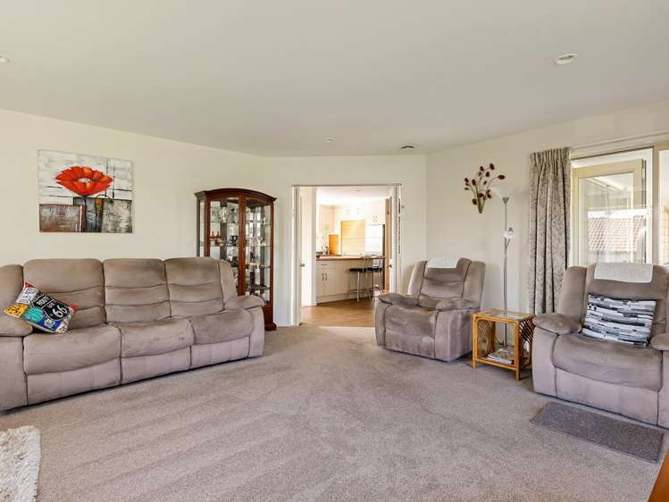 2 Holmwood Park Drive Morrinsville_6