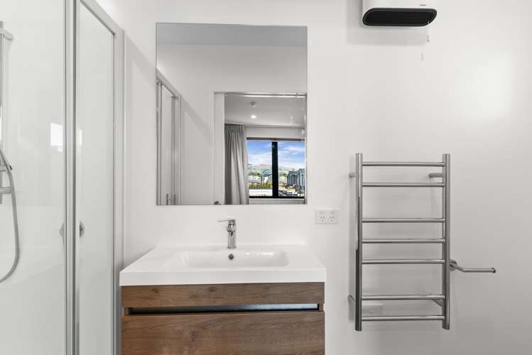 6/18 Whiteleigh Avenue Addington_7